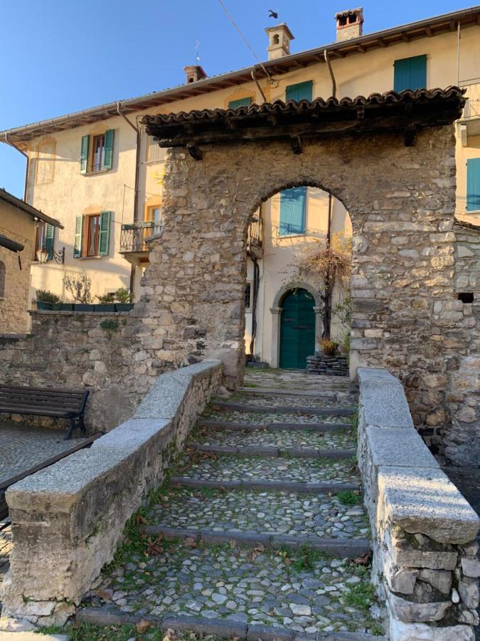 Casa Royale Appartamento Acqua Lierna Exterior photo
